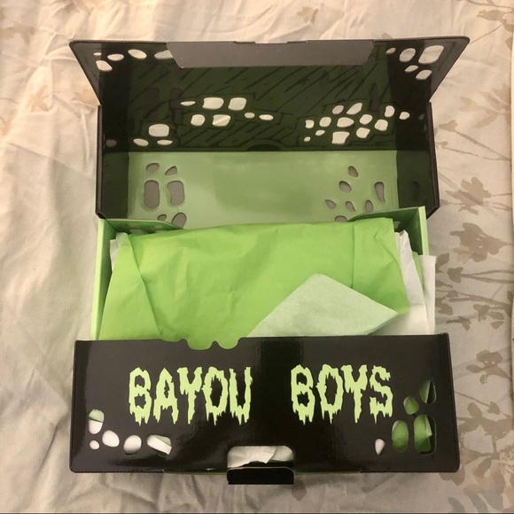 BNIB Jordan 35 Bayou Boys! Men’s size 10! - Picture 5 of 7